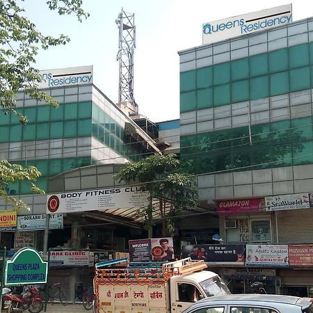 Hotel Queens Residency Gurgaon Bagian luar foto